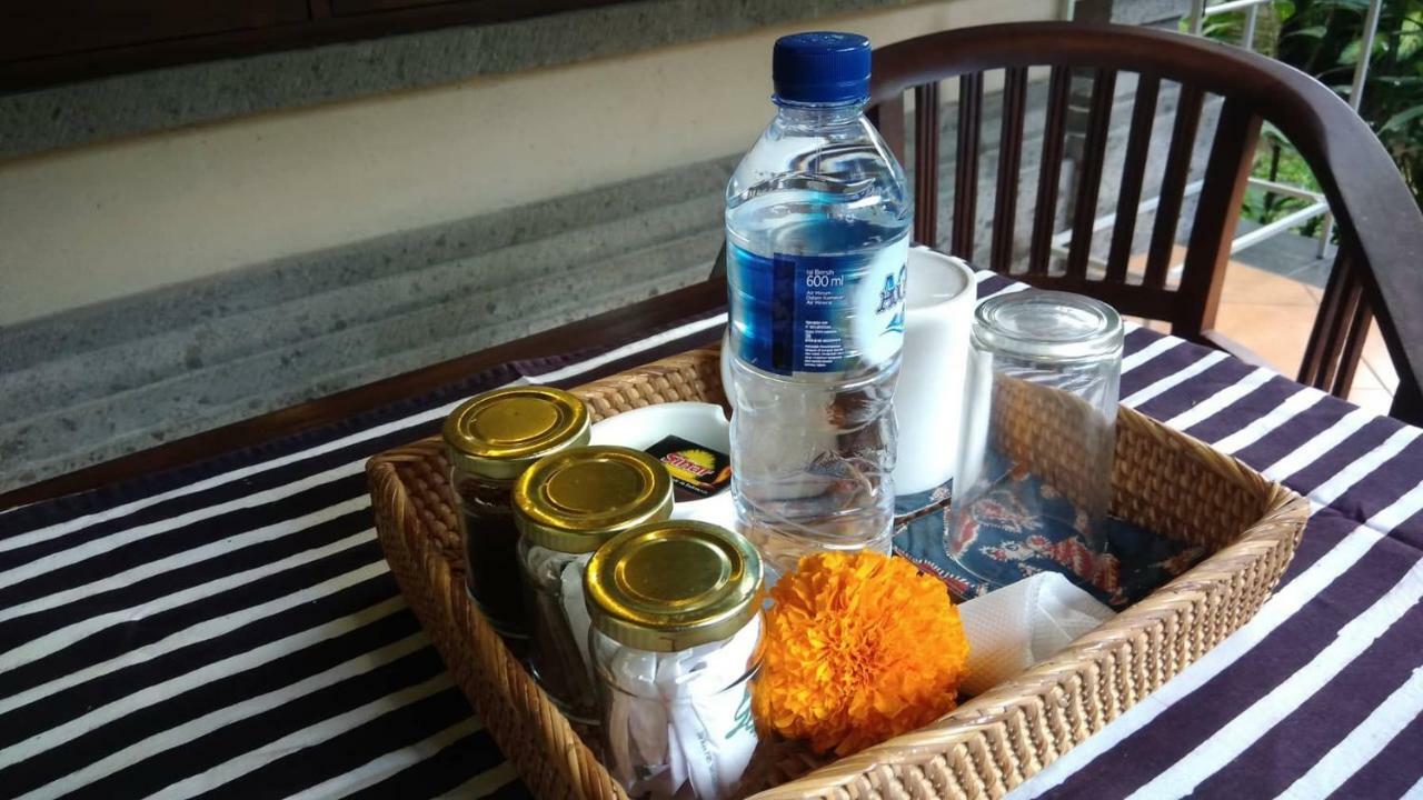 Prasanti Bed & Breakfast Ubud Exteriör bild